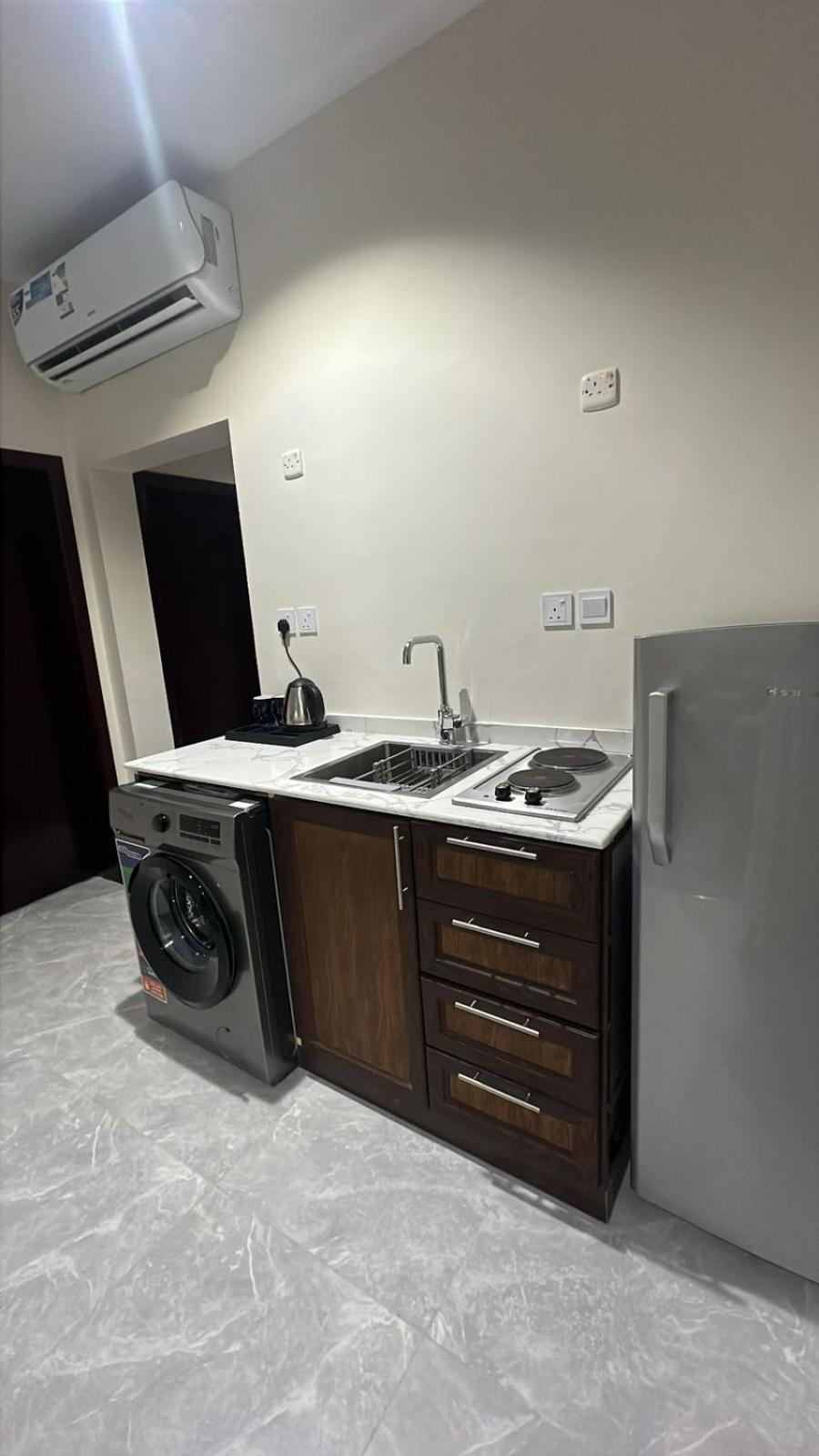 White Beach Hotel Suites Rebiğ Dış mekan fotoğraf