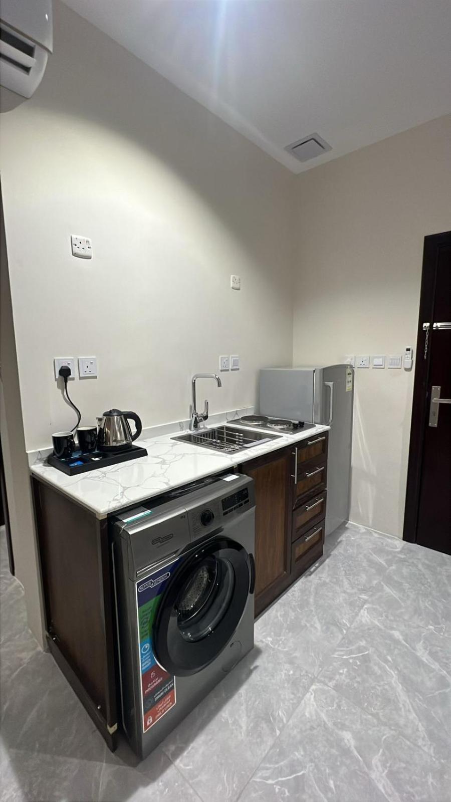 White Beach Hotel Suites Rebiğ Dış mekan fotoğraf