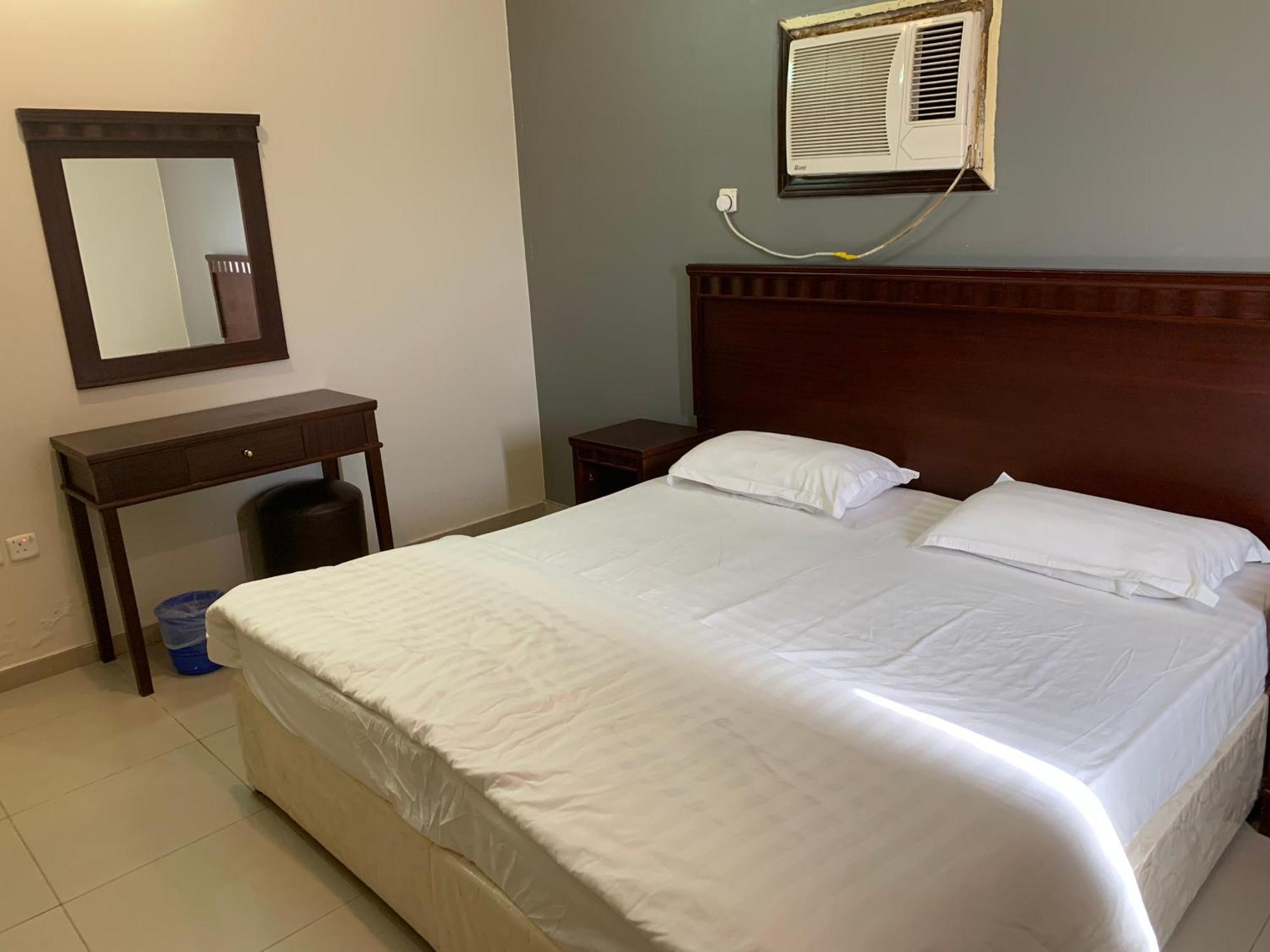 White Beach Hotel Suites Rebiğ Dış mekan fotoğraf